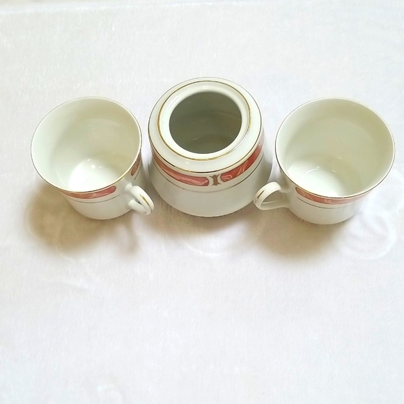 Tea/Coffee Set - Picture 9 of 13